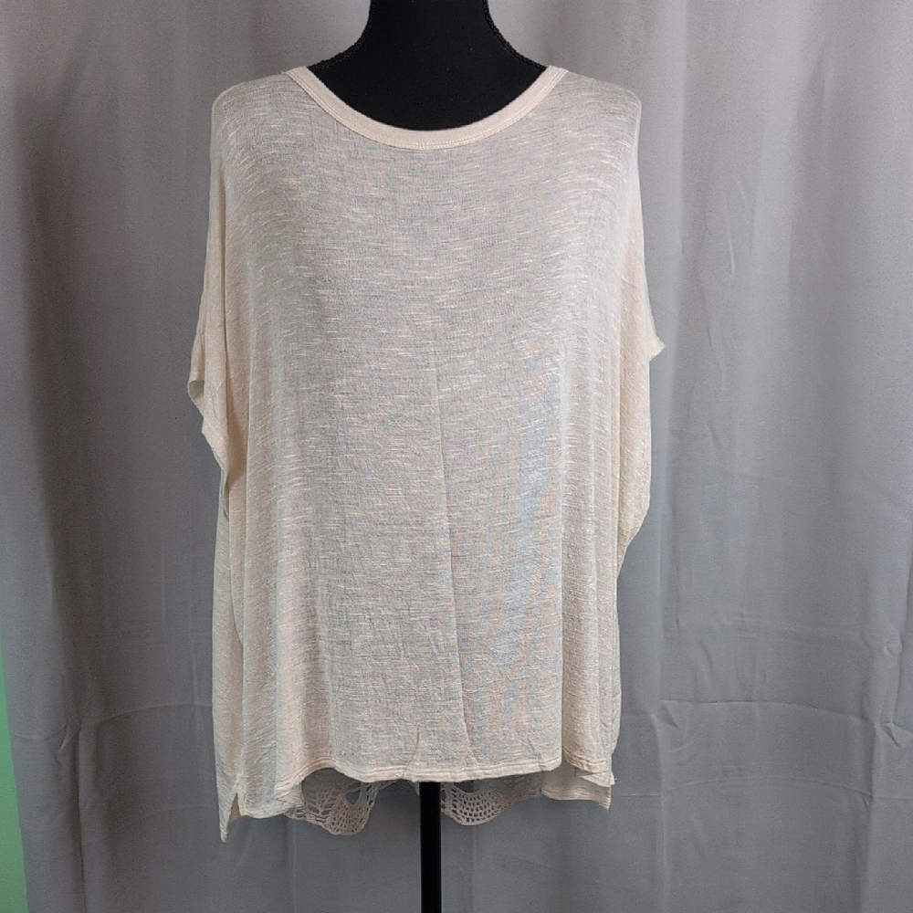 Everleigh Light‎ Cream Women's Tunic Top